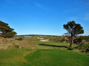 Barnbougle (Dunes) 4th